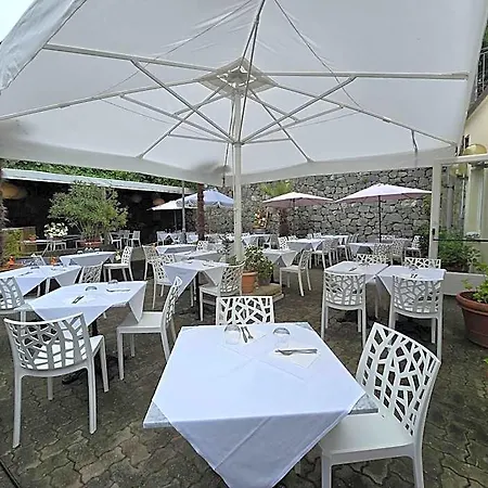 Pensione Sorriso-2